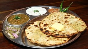 अमृतसरी कुलचा