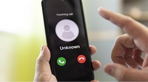 कॉलर नेम प्रेजेंटेशन