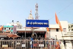 शनि शिंगणापुर मंदिर